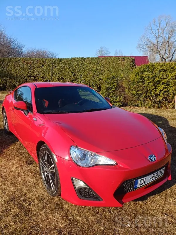 Toyota Ziemu un sāli nav redzējis. Ļoti labā stāvoklī. Au