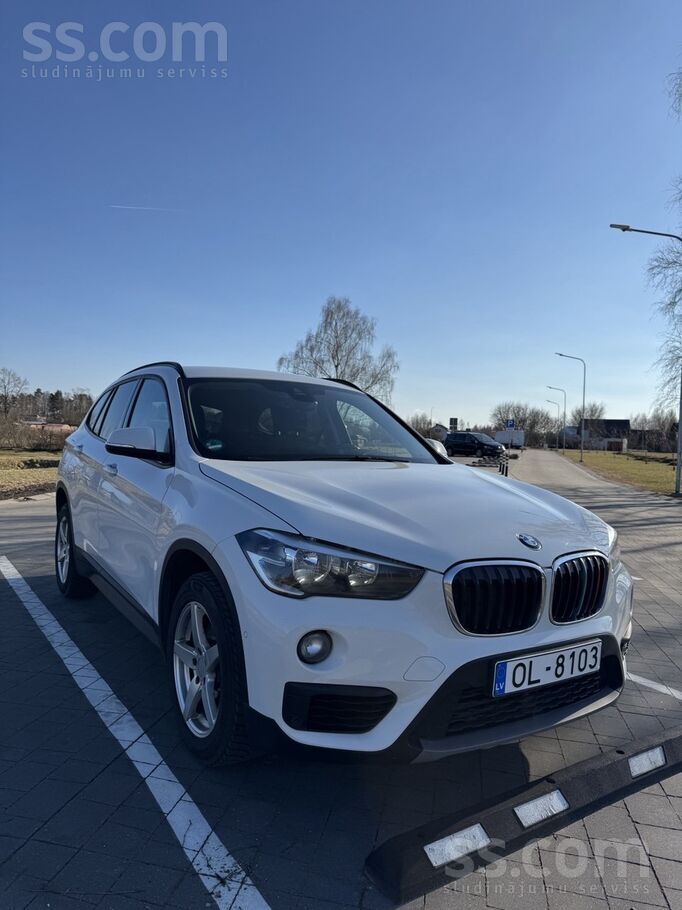 BMW BMW X1 sDrive18i elegants, ekonomisks, pilnībā apr