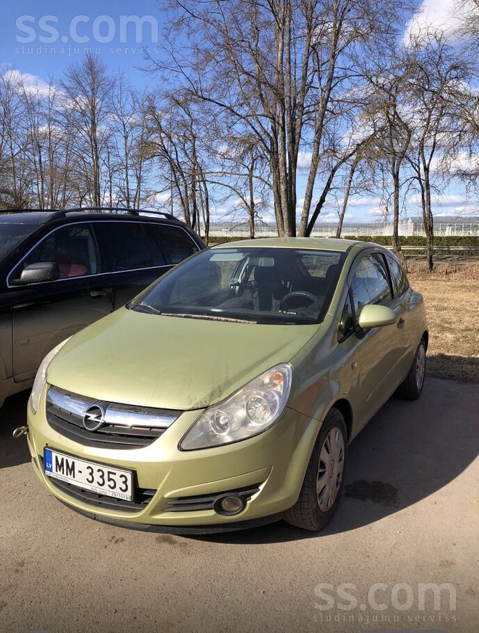 Opel Pārdod rezerves daļām. Bojāts vadības bloks. Pieej