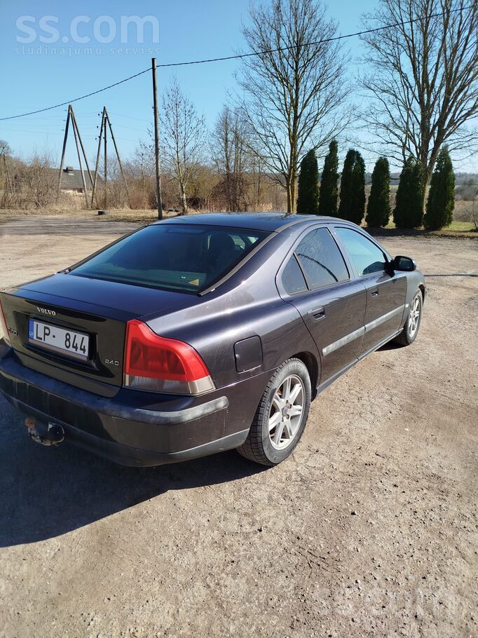 Volvo Pārdodu Volvo s60 2.4d 120kw