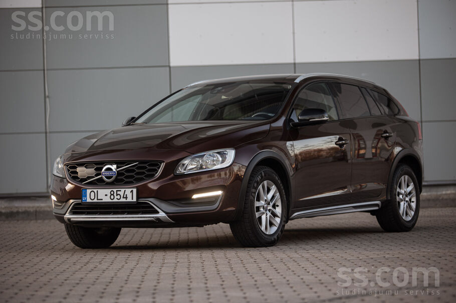 Volvo Pārdodas Volvo V60 Cross Country 2, 0 dīzelis 110k