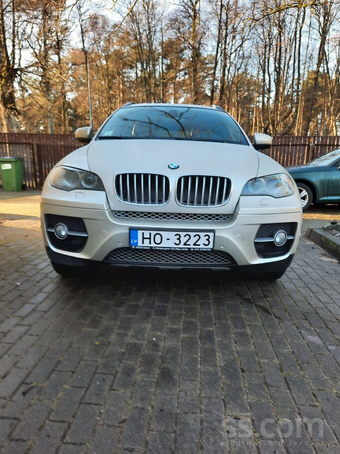 BMW Pārdodu vai mainu BMW X6 4.0d 225Kw, auto pirkts L