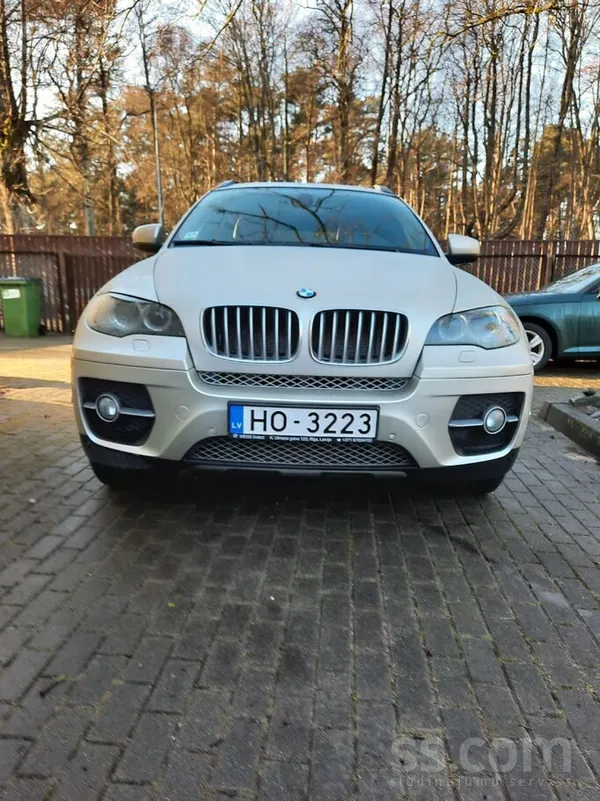 BMW Pārdodu vai mainu BMW X6 4.0d 225Kw, auto pirkts L