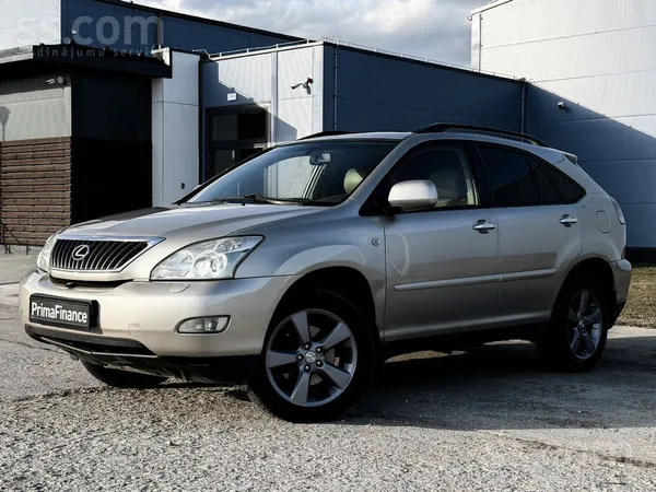 Lexus RX 350 Facelift, 3.5 benzīns/gāze 203 kW, 4x4.

Auto tehniski labā s