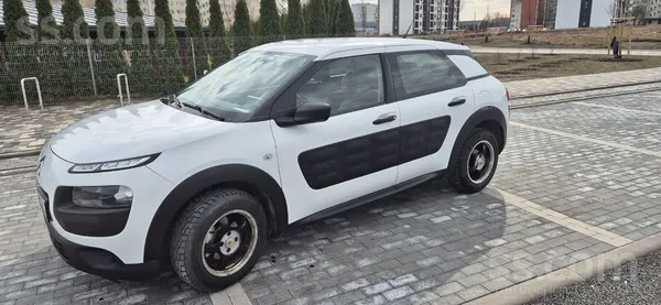 Citroen Pārdod Citroën C4 Cactus labā tehniskā un vizuālā 