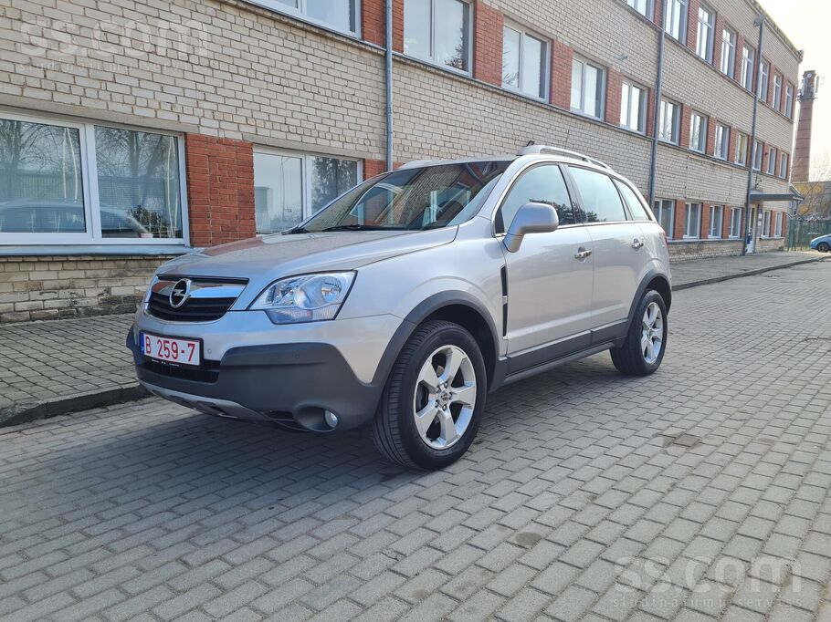 Opel Tikko no Francijas Opel Antara, 4 4 pilnpiedziņa,