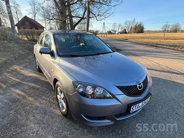 Mazda LV nav reģistrēta, 1 īpašnieks Vācijā. Līdzi nāk v