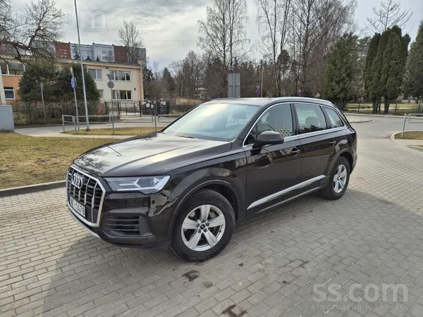 Audi Pārdodu Q7 ar pagarināto garantiju līdz 2028. gada