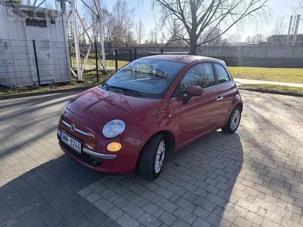 Fiat Pārdošanā mazs un žiperīgs auto, Fiat 500 ar 1.4 1