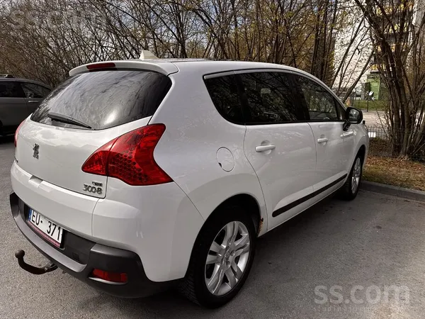 Peugeot Продаю надежный и комфортный кроссовер с экономичн