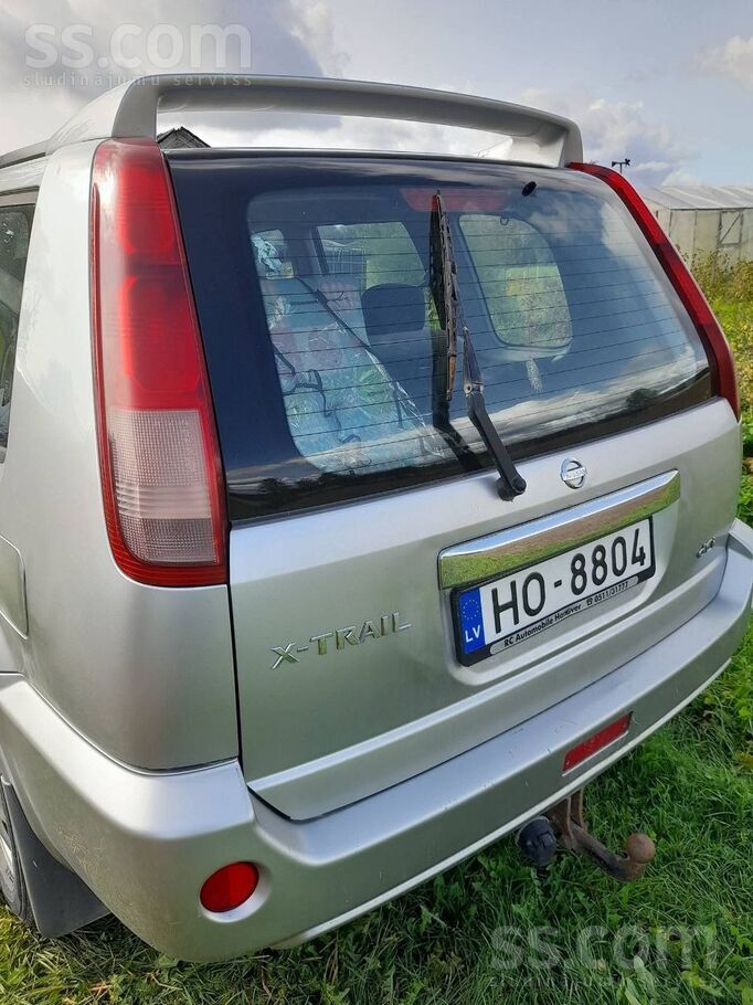Nissan Pārdodu Nissan x trail 2005.gada 