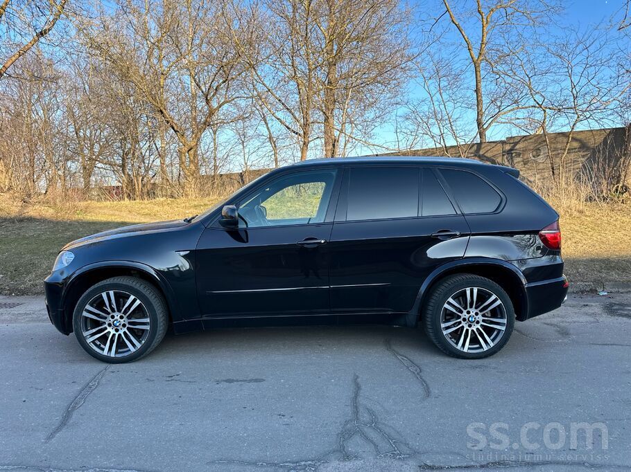 BMW Pārdodu BMW E70 210kw/281zs