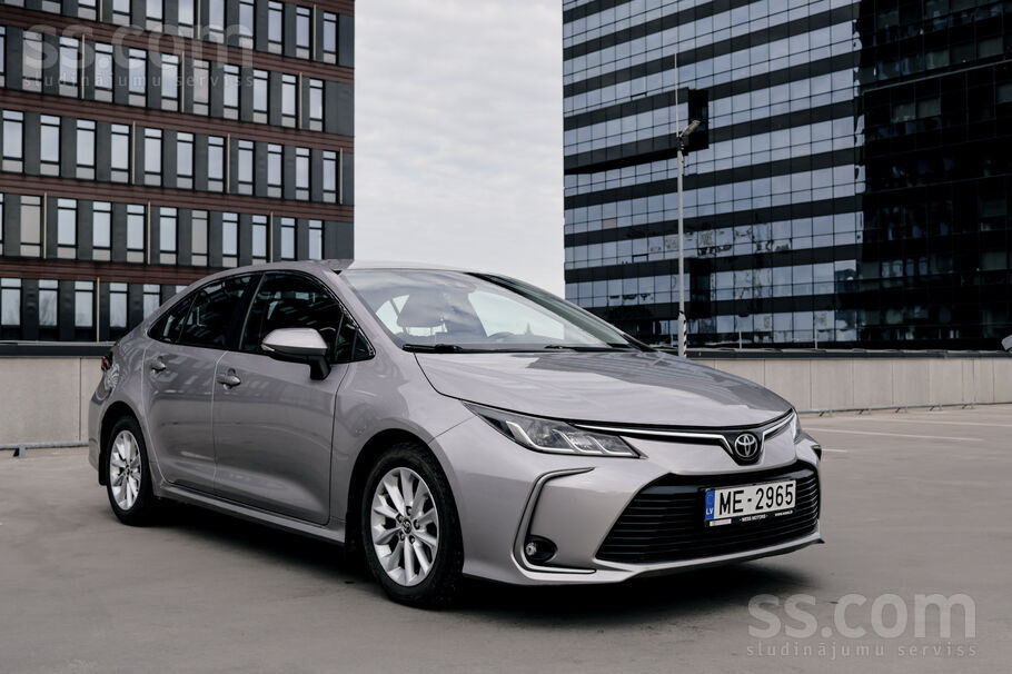 Toyota Corolla 1.6 benzīns, automāts, 2019 – pirkts Latvijā, 1 īpašnieks, To
