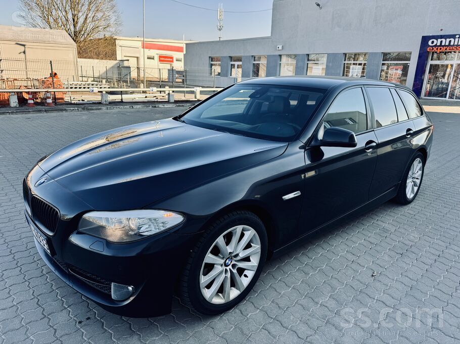 BMW 535 F11 3.0D automāts ļoti laba komplektācija / čipots / oriģināls nobra