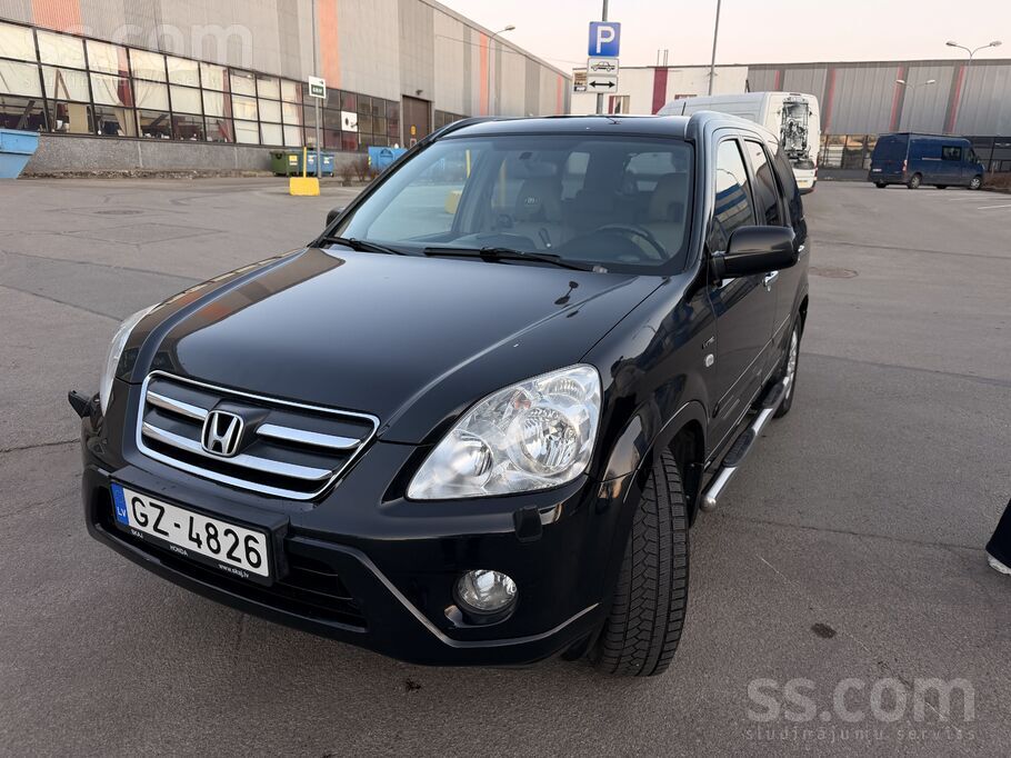 Masina tehniska un vizuali laba stavokli. Zvaniet lai vienotos par apskates