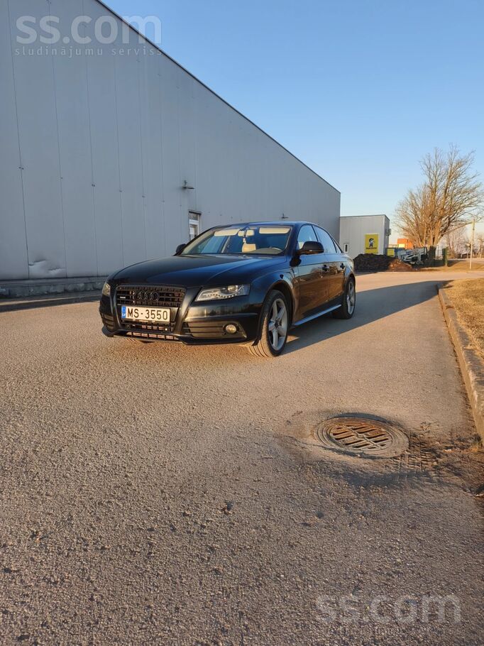 Audi Sline ar labu Komplektāciju