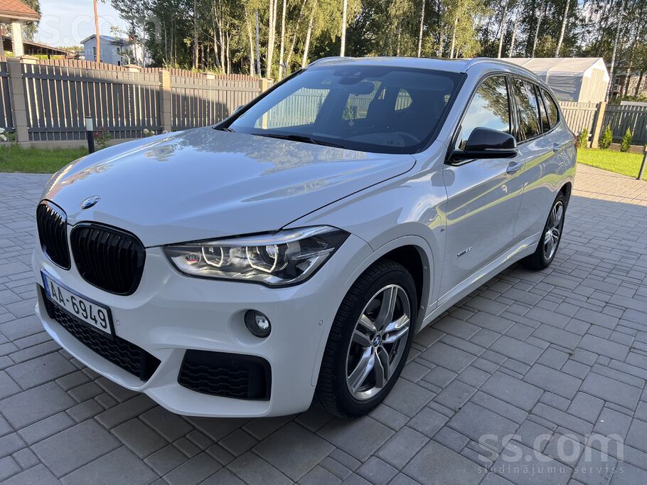 Pārdodu BMW X1 25d X-Drive Automatic.
-M-Sport paket.
-M-sporta stūre.