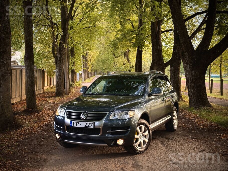 Touareg R-Line, 3.0 V6 Casa/casc (kW):176- 240(Hp)
Редкий экземпляр на меха