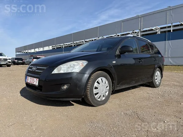 KIA Kia Ceed 1, 6 Crdi 16V dīzelis 84 kw & 115 z. s pi