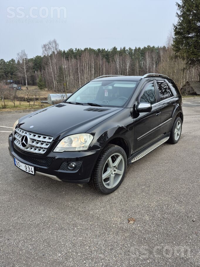 Tirgojas Ml280 140Kw bez pneimo piekares.