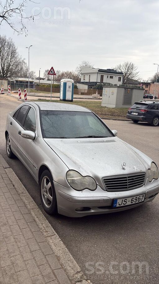 Зиму стоял, аккумулятор сел, до этого ездил нормально. Есть проблемы с тормо