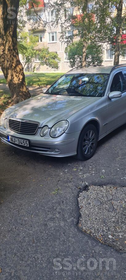 Mercedes Машина в рабочем состоянии , чтобы пройти техосмот
