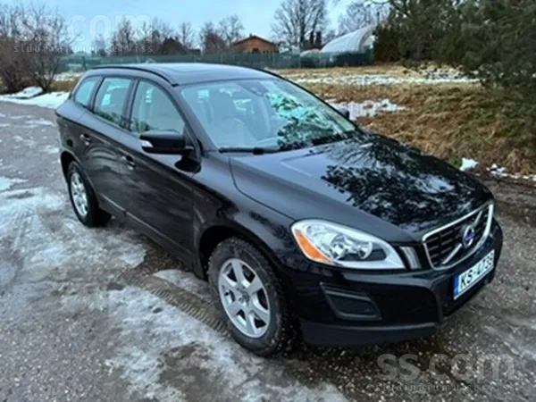 Volvo Pārdod ekonomisku un uzticamu Volvo Xc60 2.0 D3, m