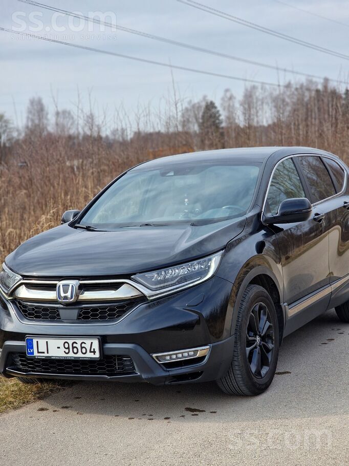 Продаю Honda Cr-V Black Edition -это эксклюзивная комплектация кроссовера, о