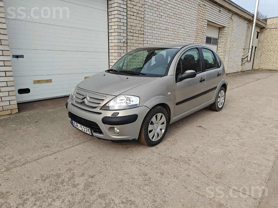 Citroen c3 1.6i 16v labā tehniski gan vizuālā stāvoklī. Daudz kas bija izdar