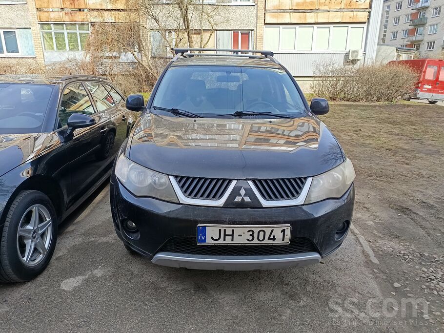 Mitsubishi В нормальном состоянии, свежий техосмотр, два комп