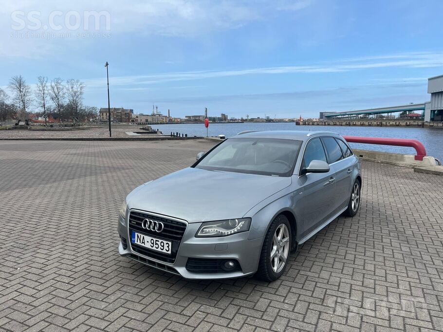 Audi Pārdod Audi A4, Labā tehniskā stāvoklī, Atrodas Ve