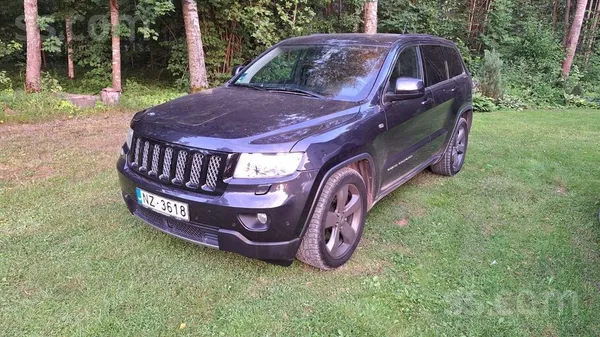 Jeep Mašīna ar kārbas defektu. Veikta diagnostika pie d