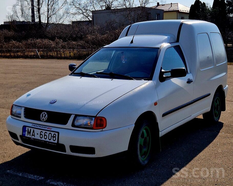 Volkswagen Pārdodu pagājušo gad restaurētu, Caddy 1.9sdi uzti