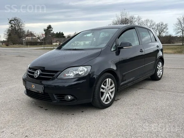 Volkswagen Pārdod VW Golf Plus, tikko ievests no Vācijas. 