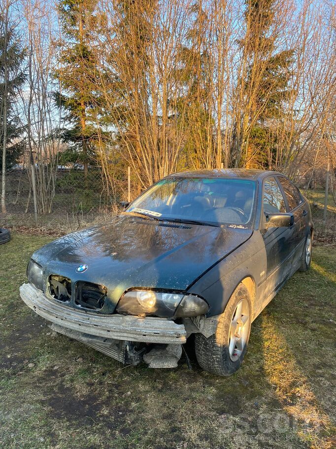Tirgojas E46 ar motora defektu.
Skate vēl ilgi, nomaini motoru un brauc.