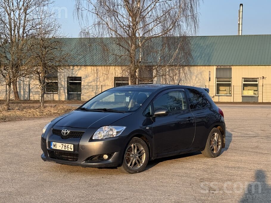 Toyota Toyota Auris 