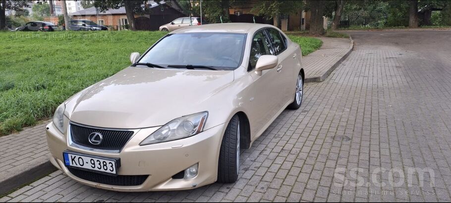 Pārdod Lexus IS 250 kopts un uzticams auto ar labu komplektāciju. 
 2.5 ben