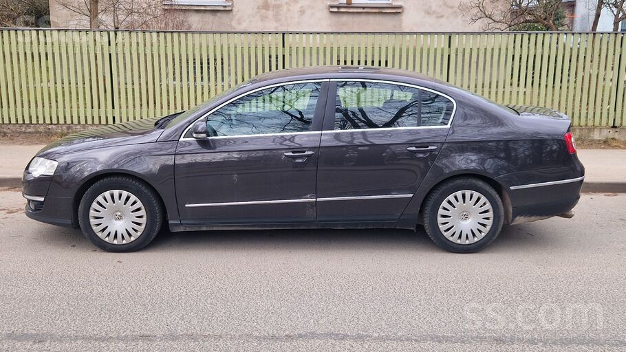 2.0tdi, 103kw. Labā tehniskā stāvoklī.
Recaro salons ar apsildi (ādas +alc