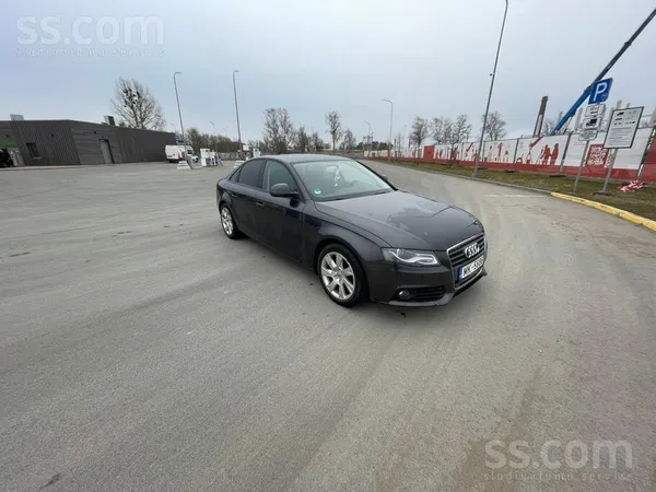Audi Pārdod labu A4 S-line 1.8T, ievestu no Vācijas. 