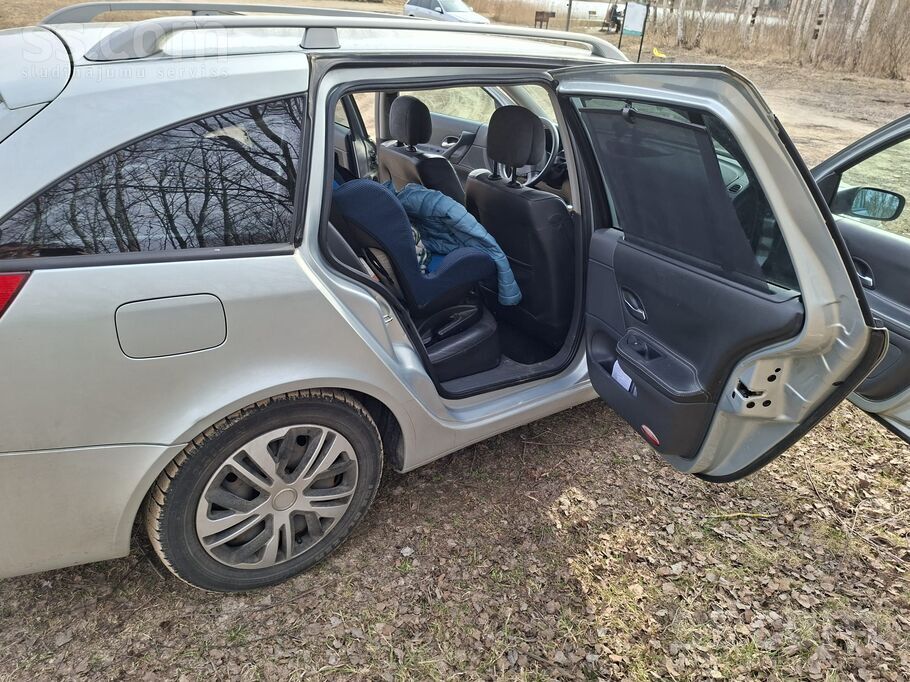 Renault Tiek pārdots kopts auto. 