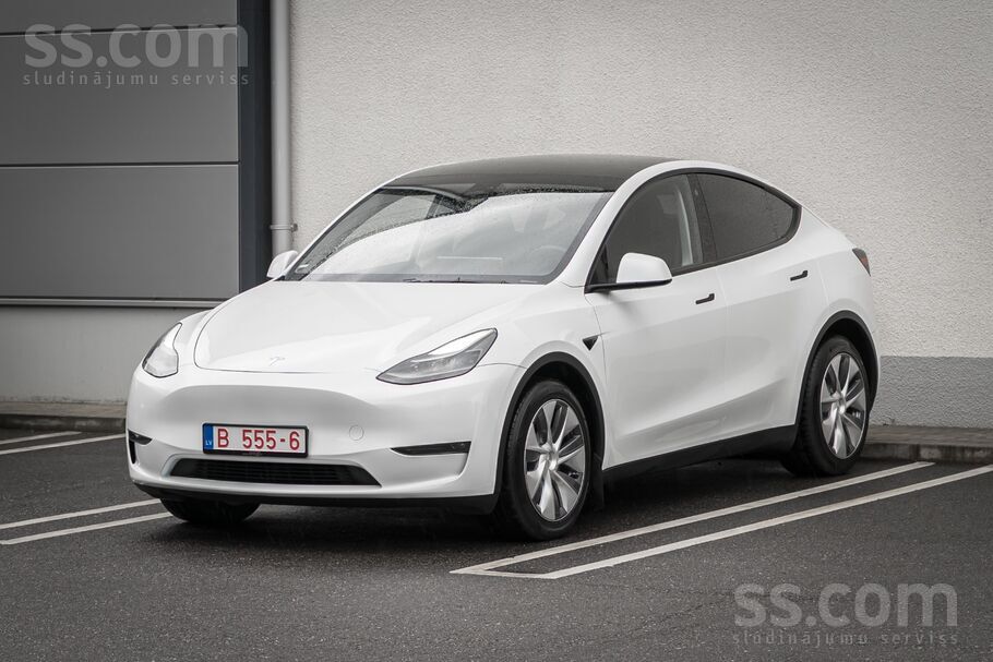 Tesla Model Y Long Range Awd elektriskais 378kw Vācija, Automāts.
Modelis: Model