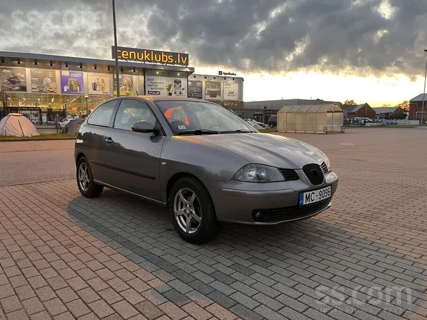 Seat Tiek tirgots seat Ibiza, 2010 gads, 1.6 benzīns, 7