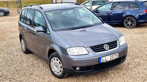 Volkswagen 02.04.2027.gadam, tehniski ļoti labā stāvoklī, rūc