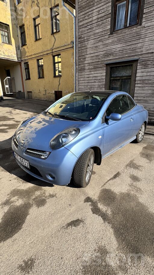 Машина в отличном состоянии, маленький пробег, ежегодное обслуживание-замена