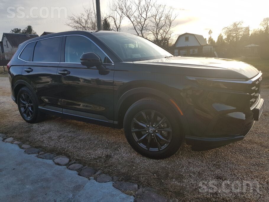 Elegants un drošs, ideāls gan ģimenēm, gan ikdienas braukšanai. Tehniskā apk