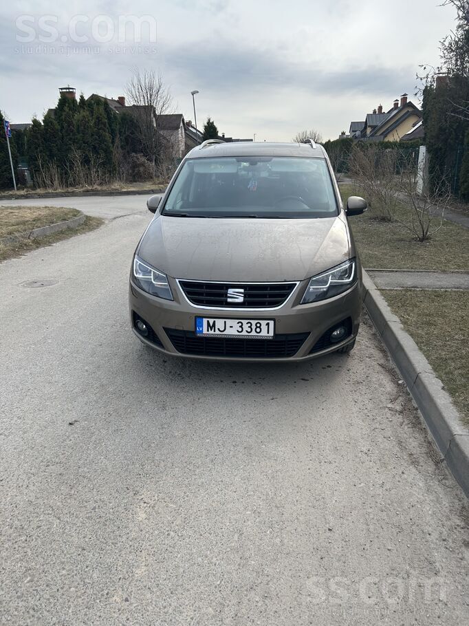 SEAT Alhambra