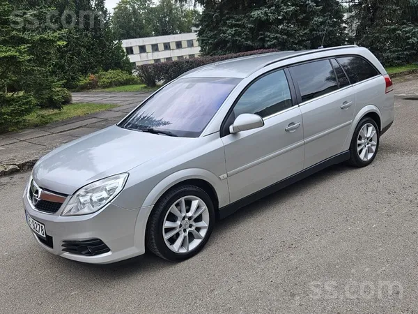 Opel Pārdodu Opel Vectra Caravan 