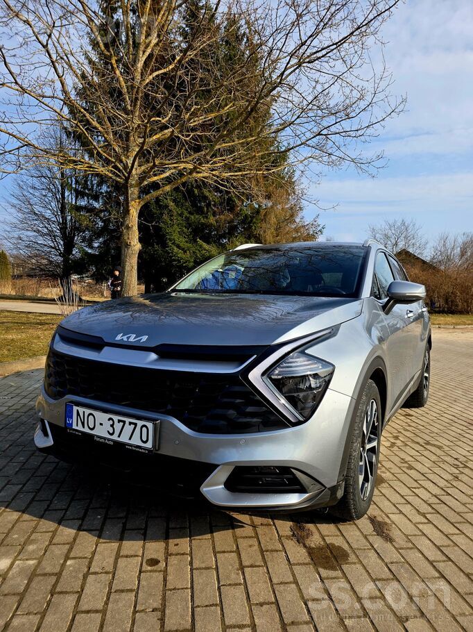 Pārdodam Kia Sportage 4x4.
Pirkts Forum Auto, visas apkopes veiktas savlaic