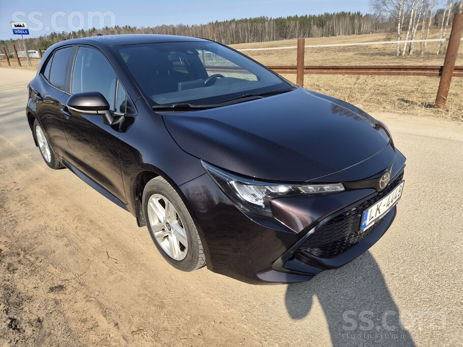 Toyota Corolla benzīns, Active aprīkojuma līmenis. Jaunu iegādājos Toyota sa