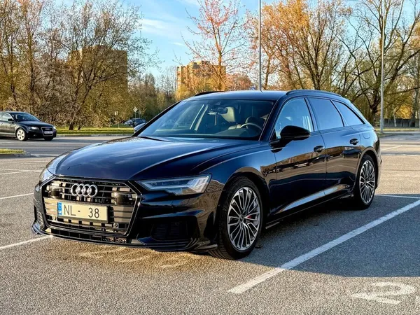 Audi Audi A6 Avant 55 Tfsi E Quattro 2.0 - Benzīna Plug
